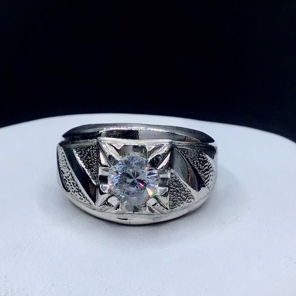 🌺Vintage Lind 14K GE & CZ Ring - Picture 6 of 14